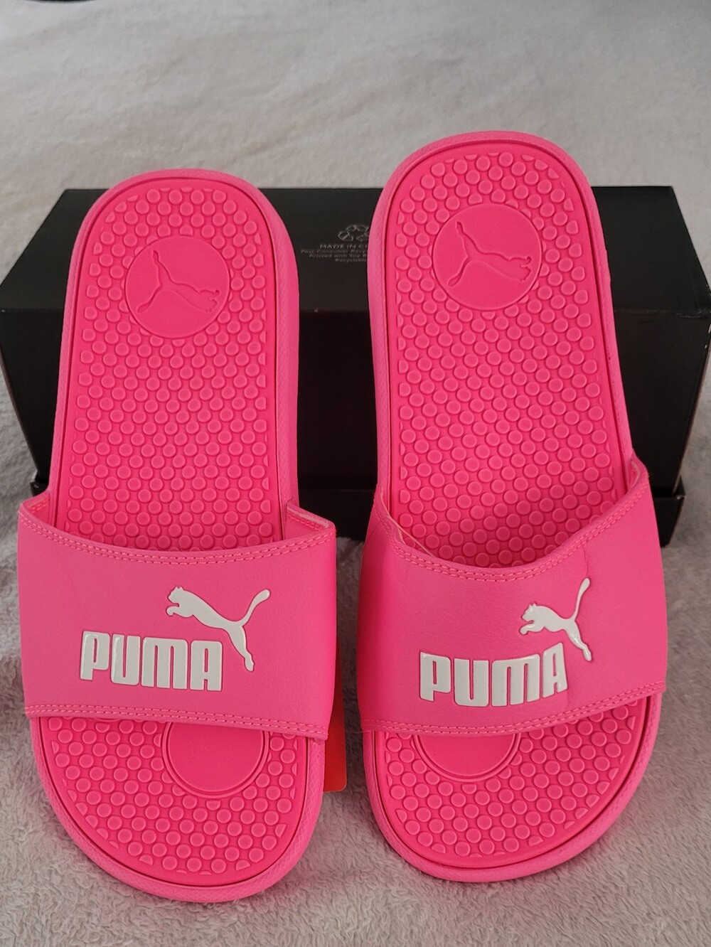 Puma Slides - Picture 3 of 6